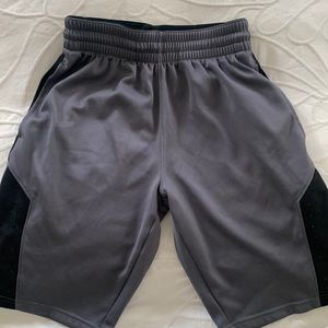 Champs Shorts